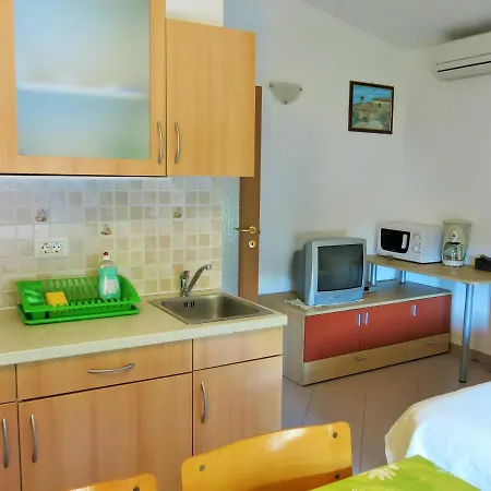 Apartament Near The Sea